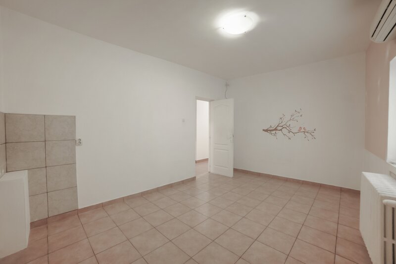 Vitan Spatiu comercial/ Spatiu birouri Ion Mortun